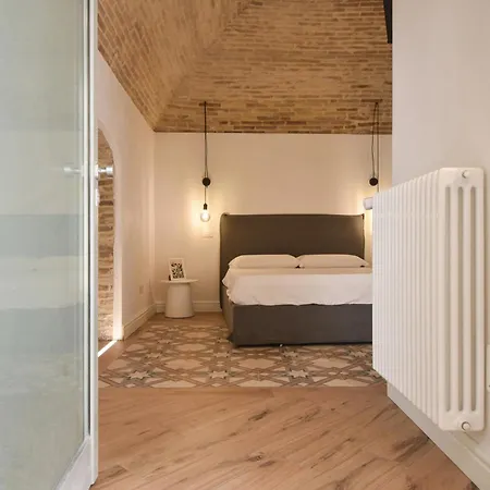 Ago E Luce - Yourplace Abruzzo 3*