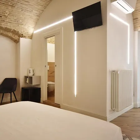 Ago E Luce - Yourplace Abruzzo Bed & Breakfast 3*